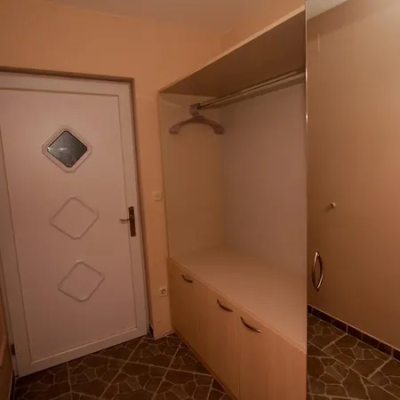 Amatus Apartment Povljana