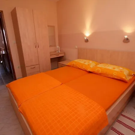 Amatus Apartment Povljana